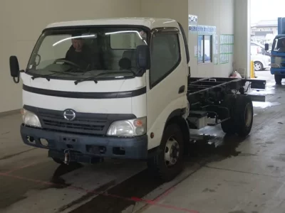 Hino DUTRO