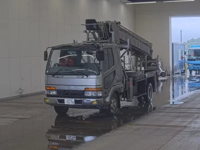 Mitsubishi FUSO FIGHTER