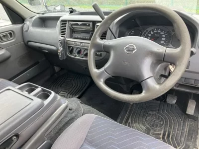 Nissan CARAVAN VAN