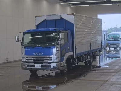 Isuzu FORWARD