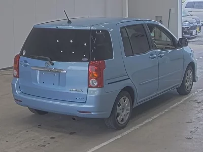 Toyota RAUM