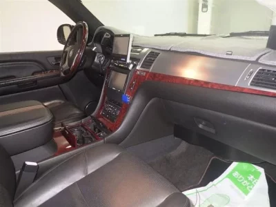 GM CADILLAC ESCALADE