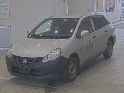Nissan AD