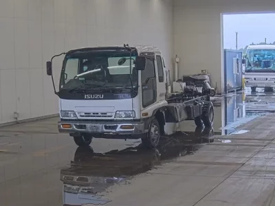 Isuzu FORWARD