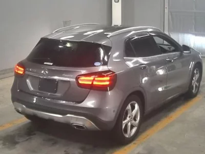 Mercedes-Benz GLA CLASS