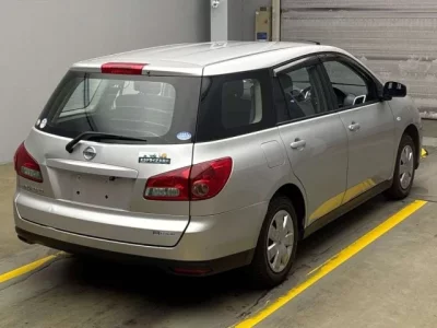 Nissan WINGROAD