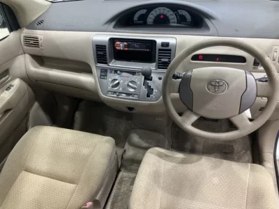 Toyota RAUM