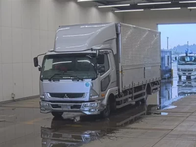 Mitsubishi FUSO FIGHTER