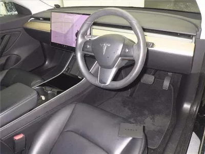 Tesla MODEL3
