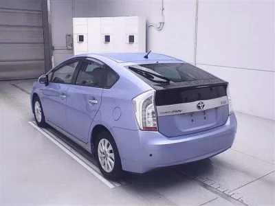 Toyota PRIUS PHV
