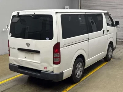 Toyota REGIUS ACE VAN