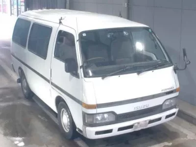 Isuzu FARGO VAN