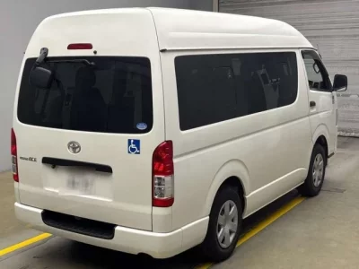 Toyota REGIUS ACE VAN
