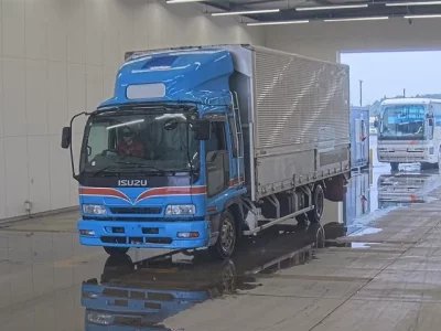 Isuzu FORWARD