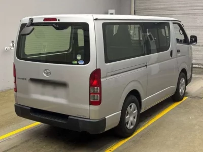 Toyota REGIUS ACE VAN