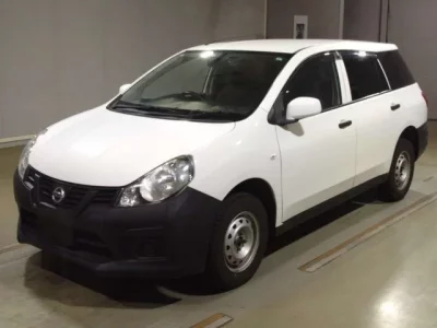 Nissan AD