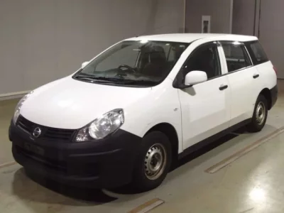 Nissan AD