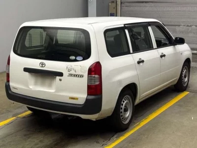 Toyota SUCCEED