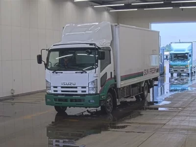 Isuzu FORWARD