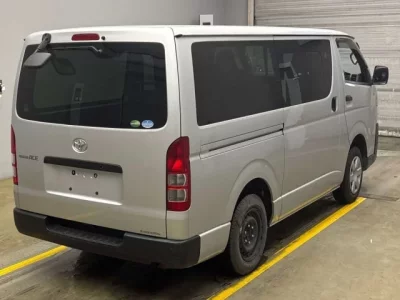 Toyota REGIUS ACE VAN