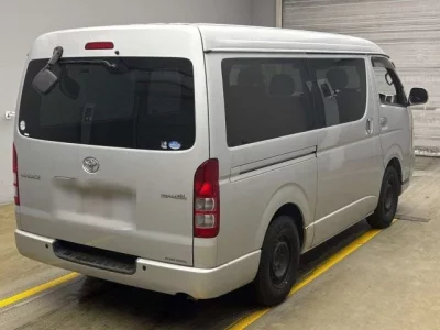 Toyota REGIUS ACE VAN