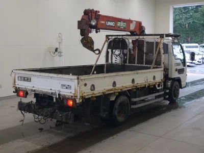 Isuzu ELF
