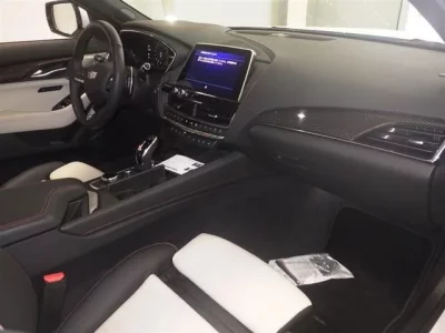 GM CADILLAC CT5