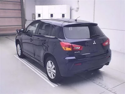 Mitsubishi RVR