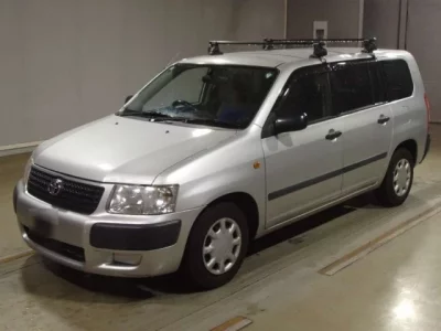 Toyota SUCCEED