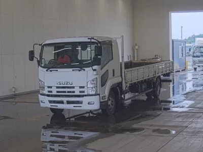 Isuzu FORWARD