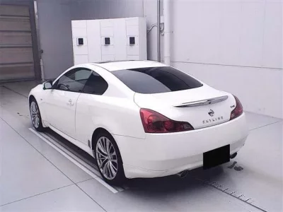 Nissan SKYLINE
