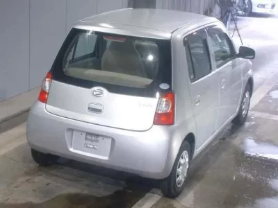 Daihatsu Esse