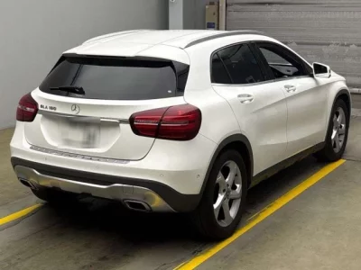 Mercedes-Benz GLA CLASS