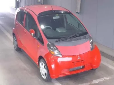 Mitsubishi I