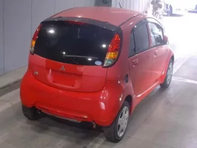 Mitsubishi I