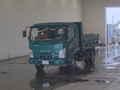 Isuzu FORWARD