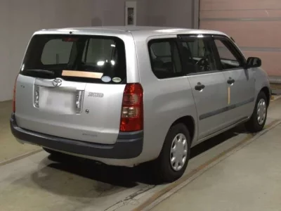 Toyota SUCCEED