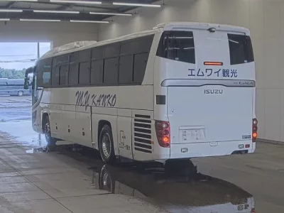 Isuzu GALA