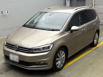 Volkswagen GOLF TOURAN