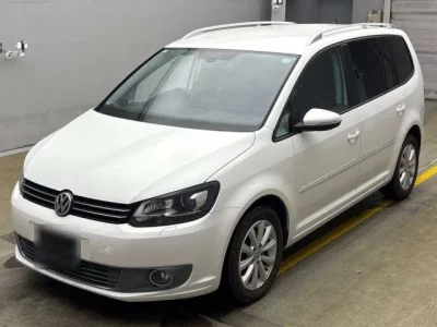 Volkswagen GOLF TOURAN