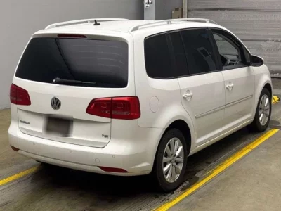 Volkswagen GOLF TOURAN