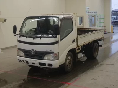 Hino DUTRO