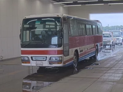 Isuzu GALA