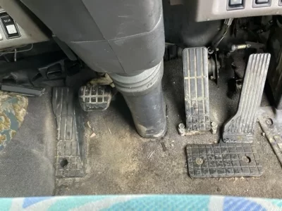 Hino TRUCK