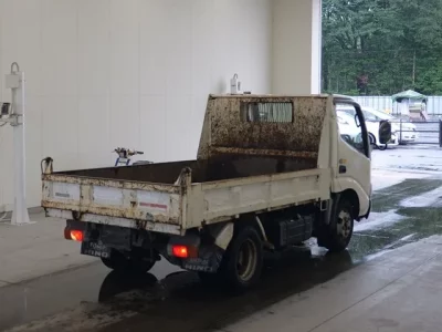 Hino DUTRO