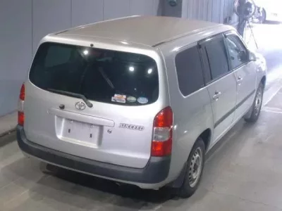 Toyota SUCCEED