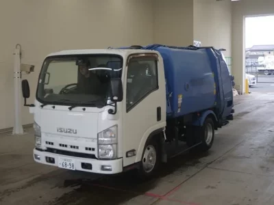 Isuzu ELF