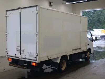 Hino DUTRO