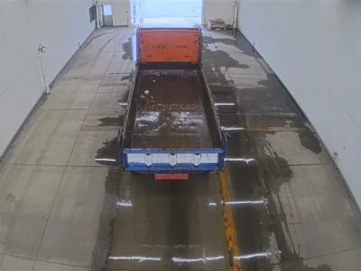 Isuzu TRUCK