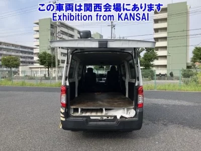 Nissan CARAVAN VAN